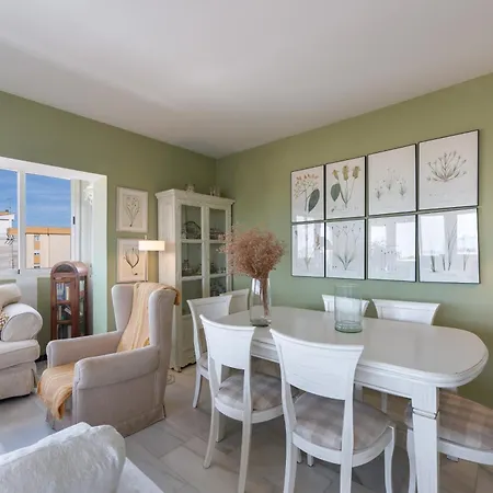 Center - 350m Apartamento Marbella