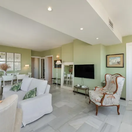 Center - 350m * Marbella