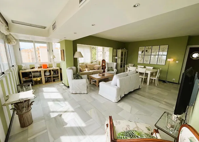 Center - 350m Apartment *